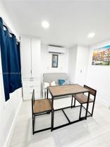 2400 Nw 9th St #3 - Photo 1 of 1