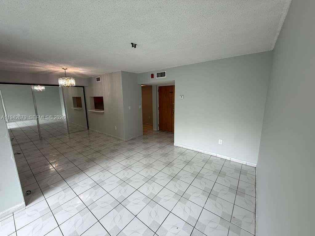 11780 Sw 18th St #106-2 - Photo 4 of 8