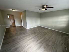 1451 Ne 170th St #208A - Photo 1 of 1