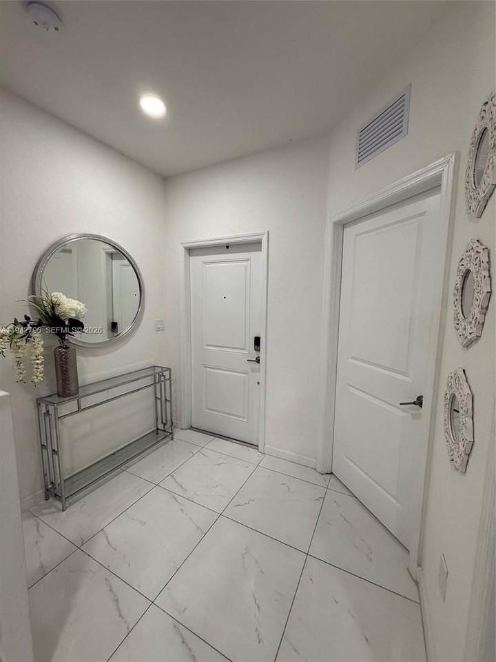 21432 Ne 2nd Path #21432 - Photo 5 of 41