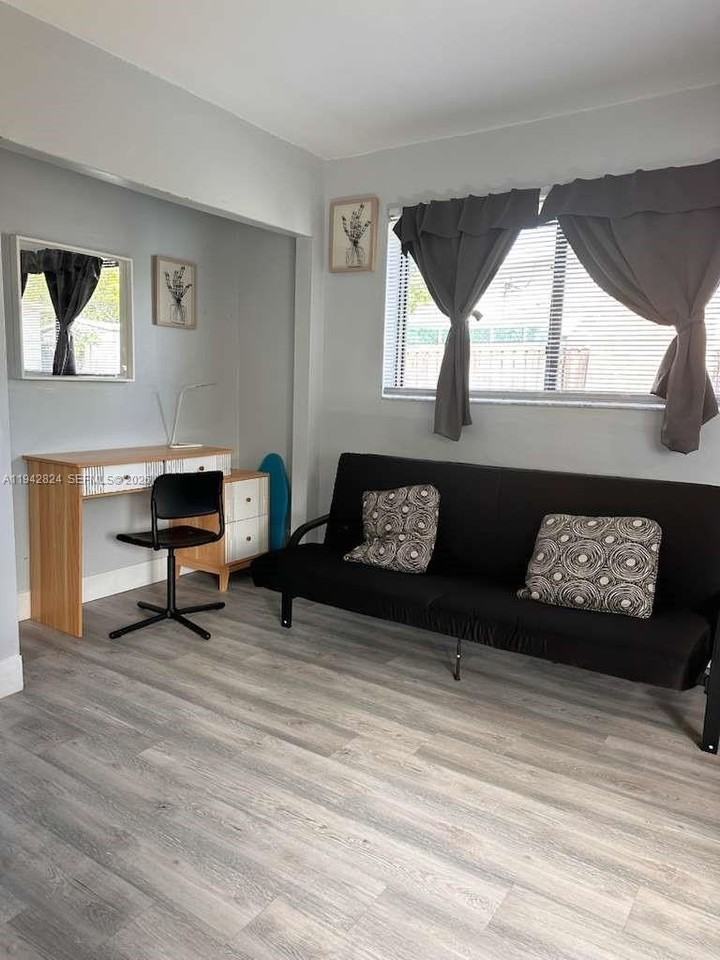 20600 Sw 116th Rd - Photo 4 of 29