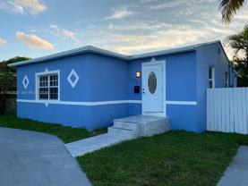 320 S 28th Ave #320 - Photo 1 of 1