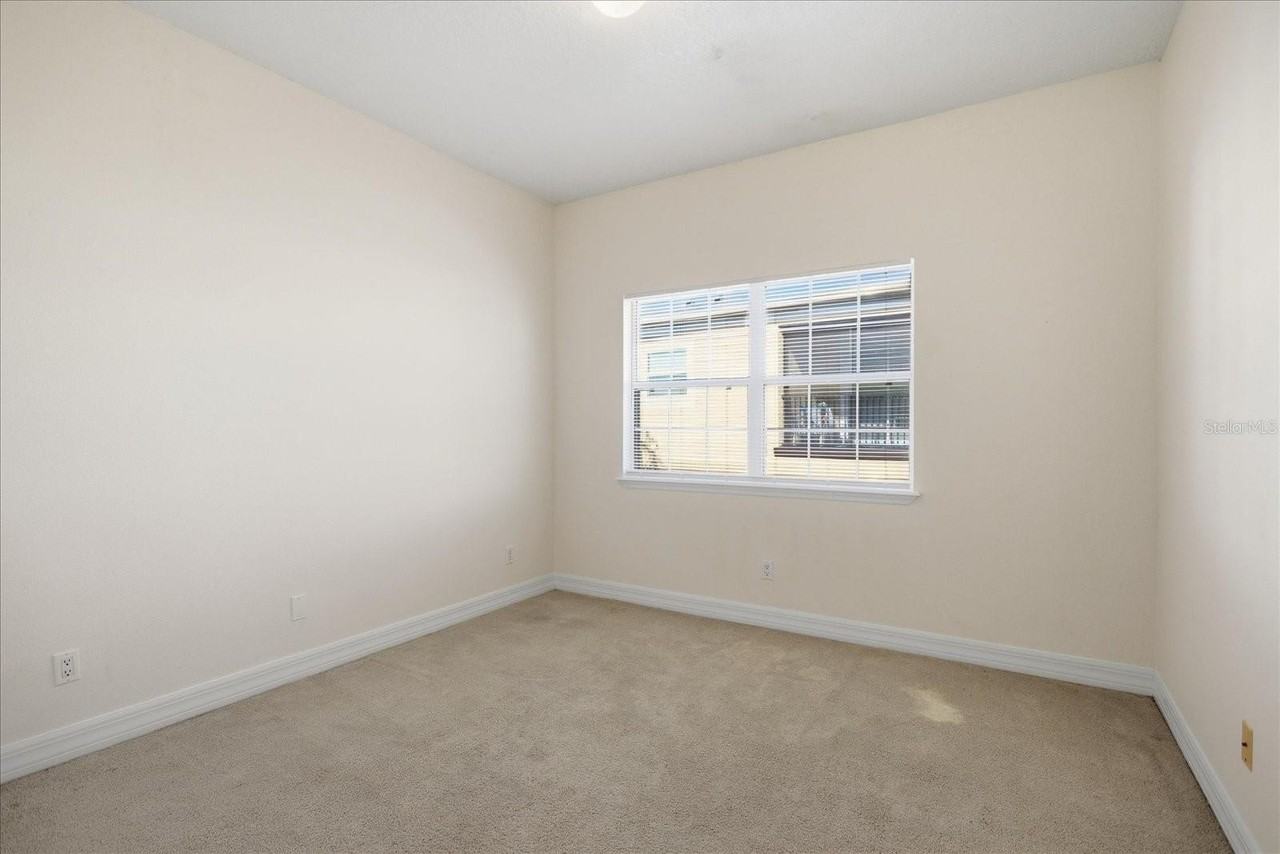 17239 Chateau Pine Way - Photo 7 of 12