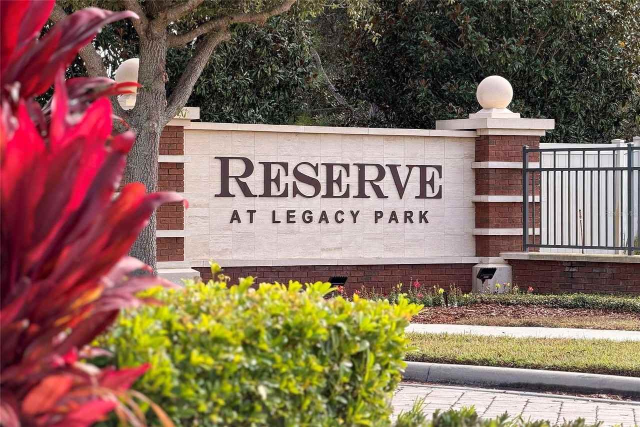 247 Domus Ln - Photo 3 of 43