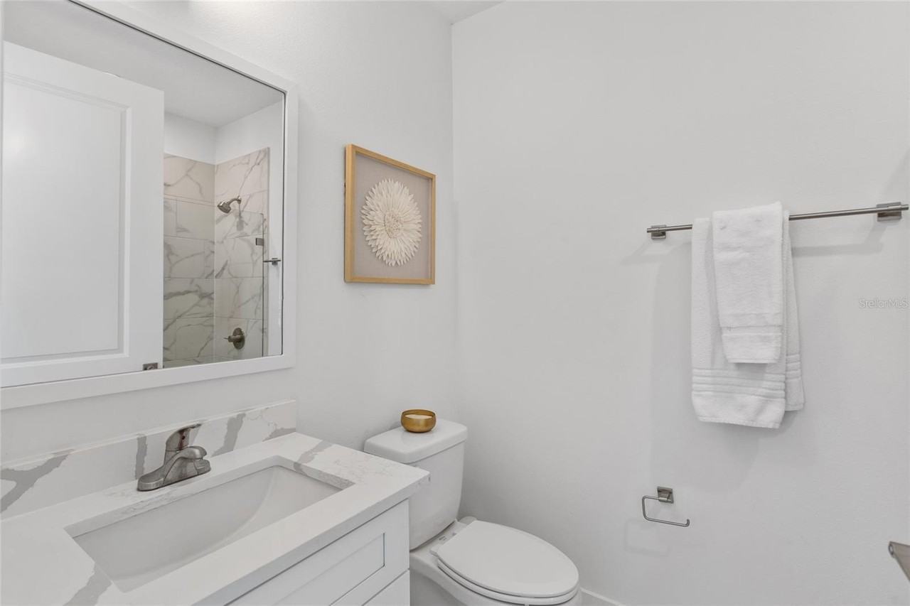 758 Highland Ave #13 - Photo 7 of 33