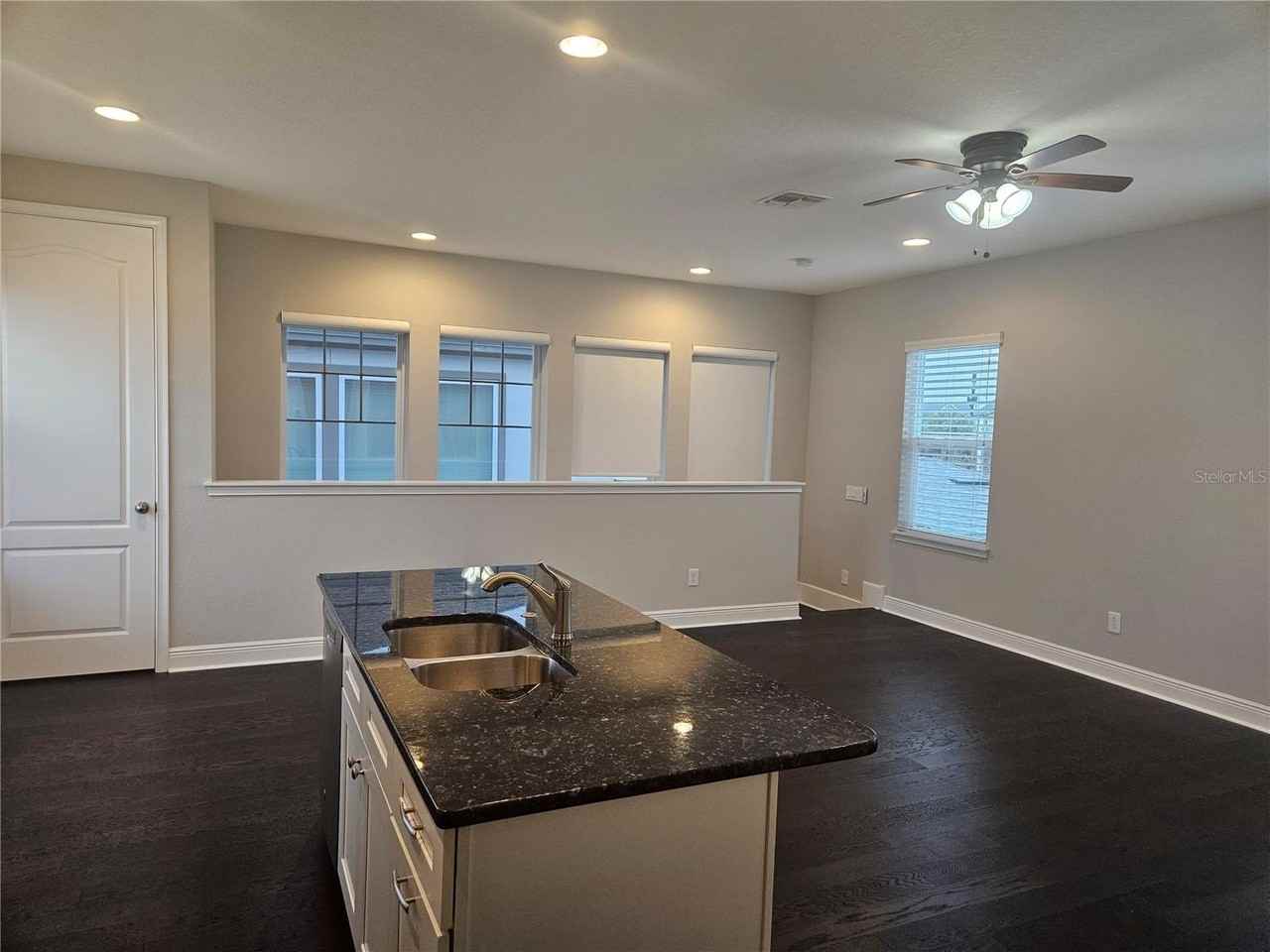 7956 Nemours Pkwy - Photo 7 of 25