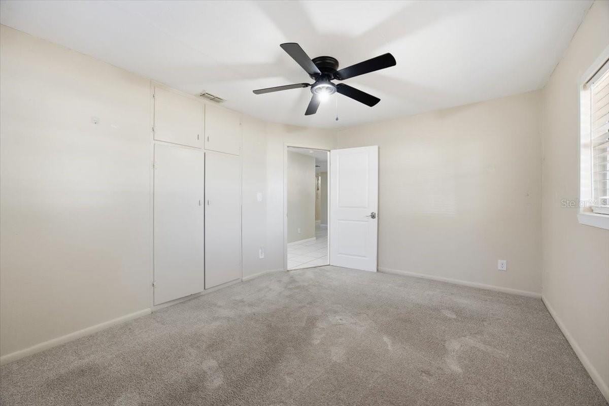 113 N Lancelot Ave - Photo 6 of 19