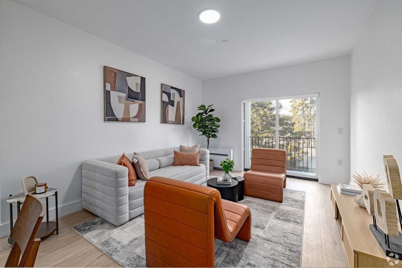 475 Main St #717A - Photo 3 of 8