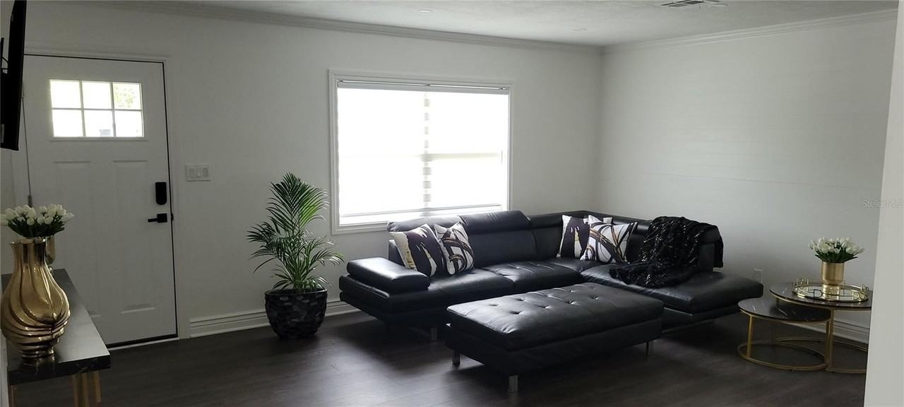 1619 Linwood Dr - Photo 6 of 25