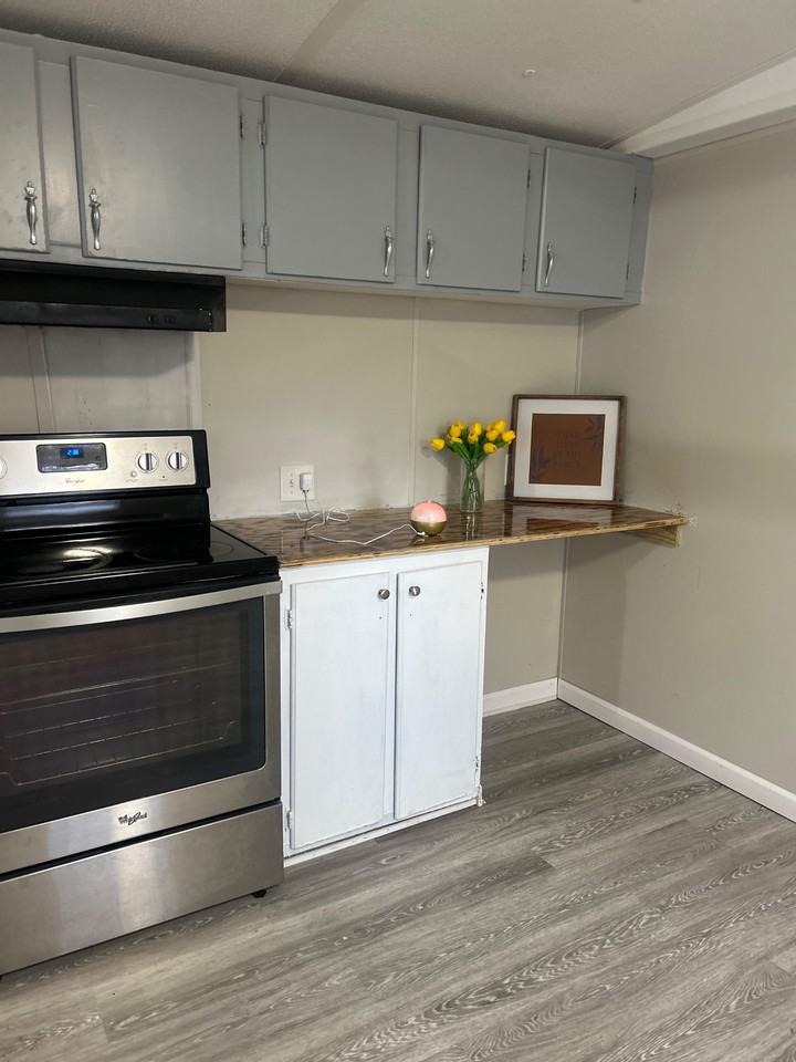 Banner Way - Photo 4 of 7