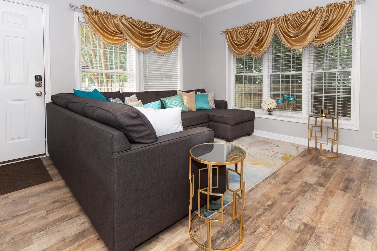 Walnut Ridge Ct - Photo 5 of 14