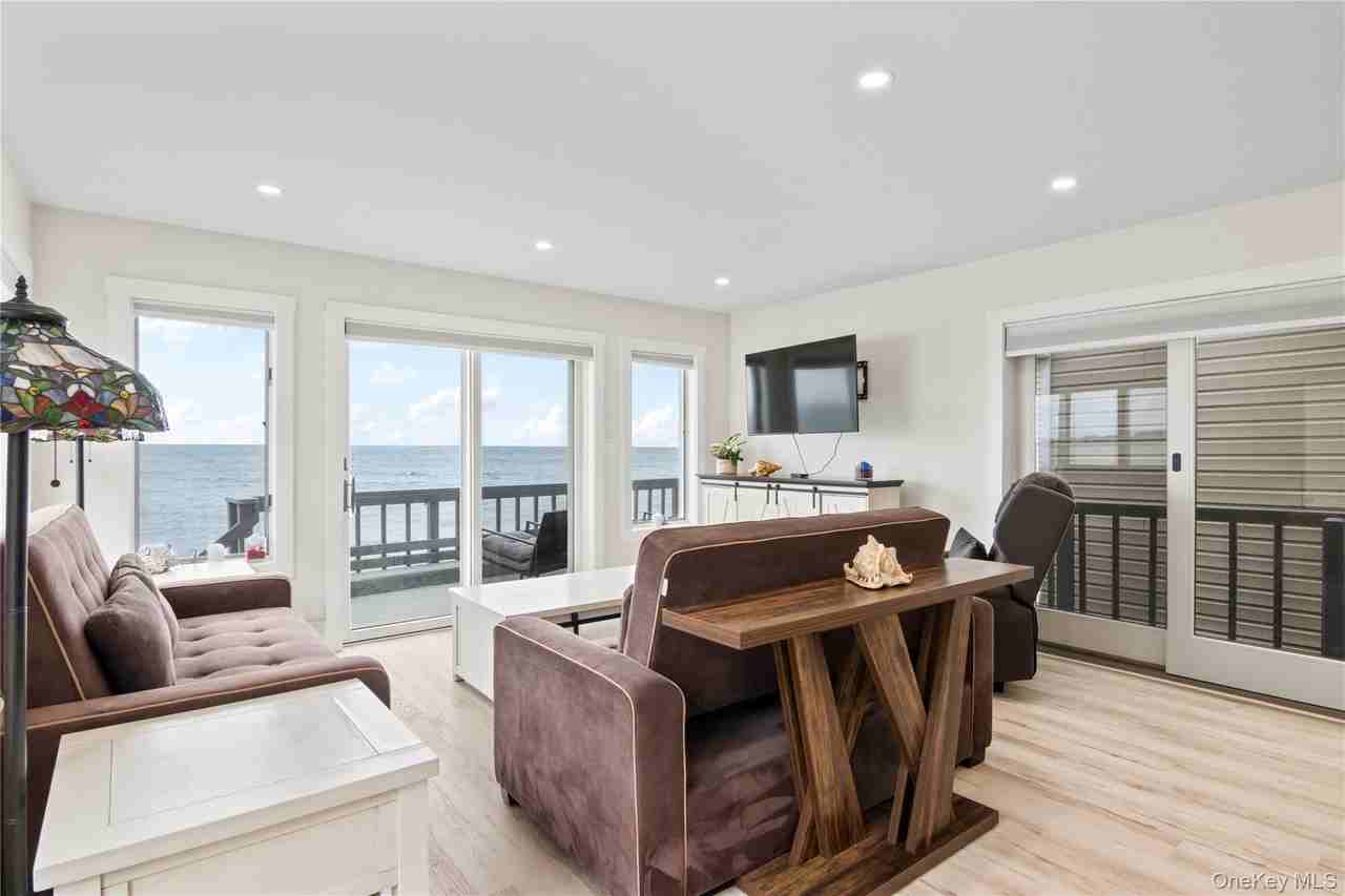 19 Pine Ln - Photo 5 of 41