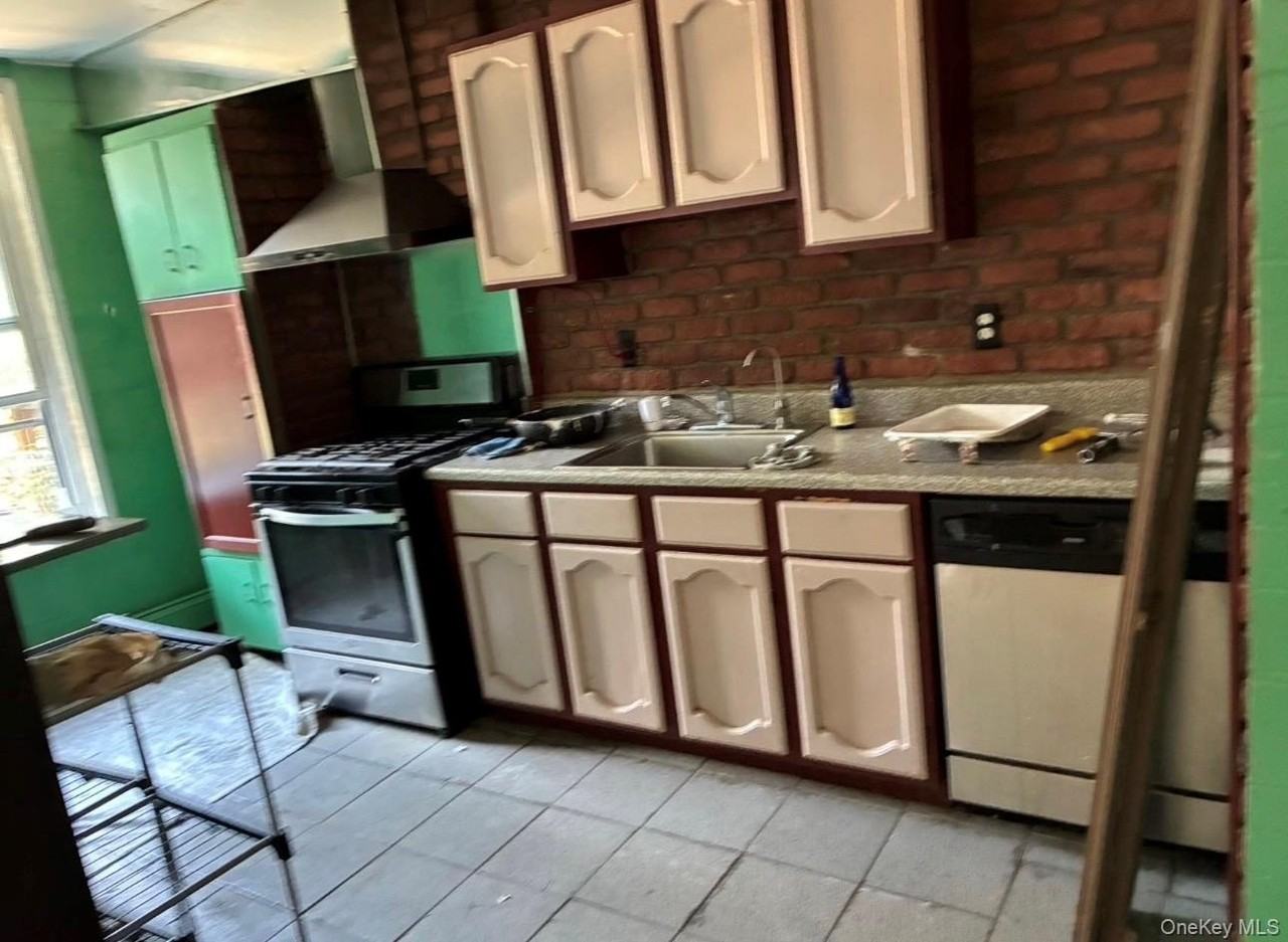 107 Beadel St 1st Fl #1stFL - Photo 6 of 8