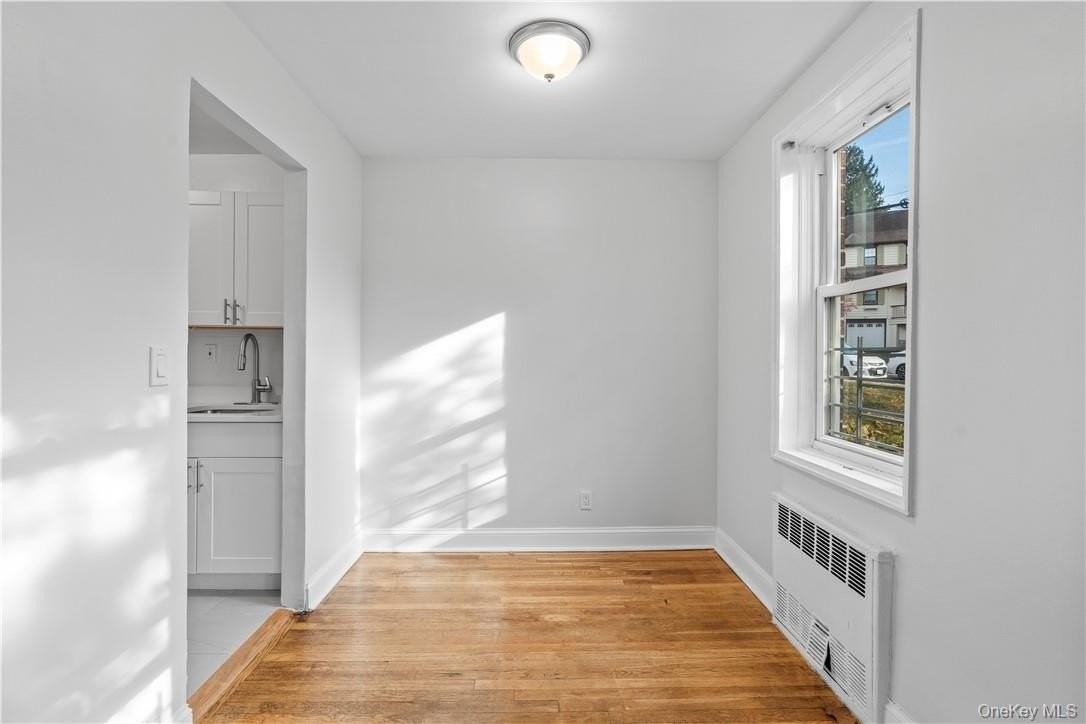 700 Scarsdale Ave Apt 1t #1T - Photo 5 of 17