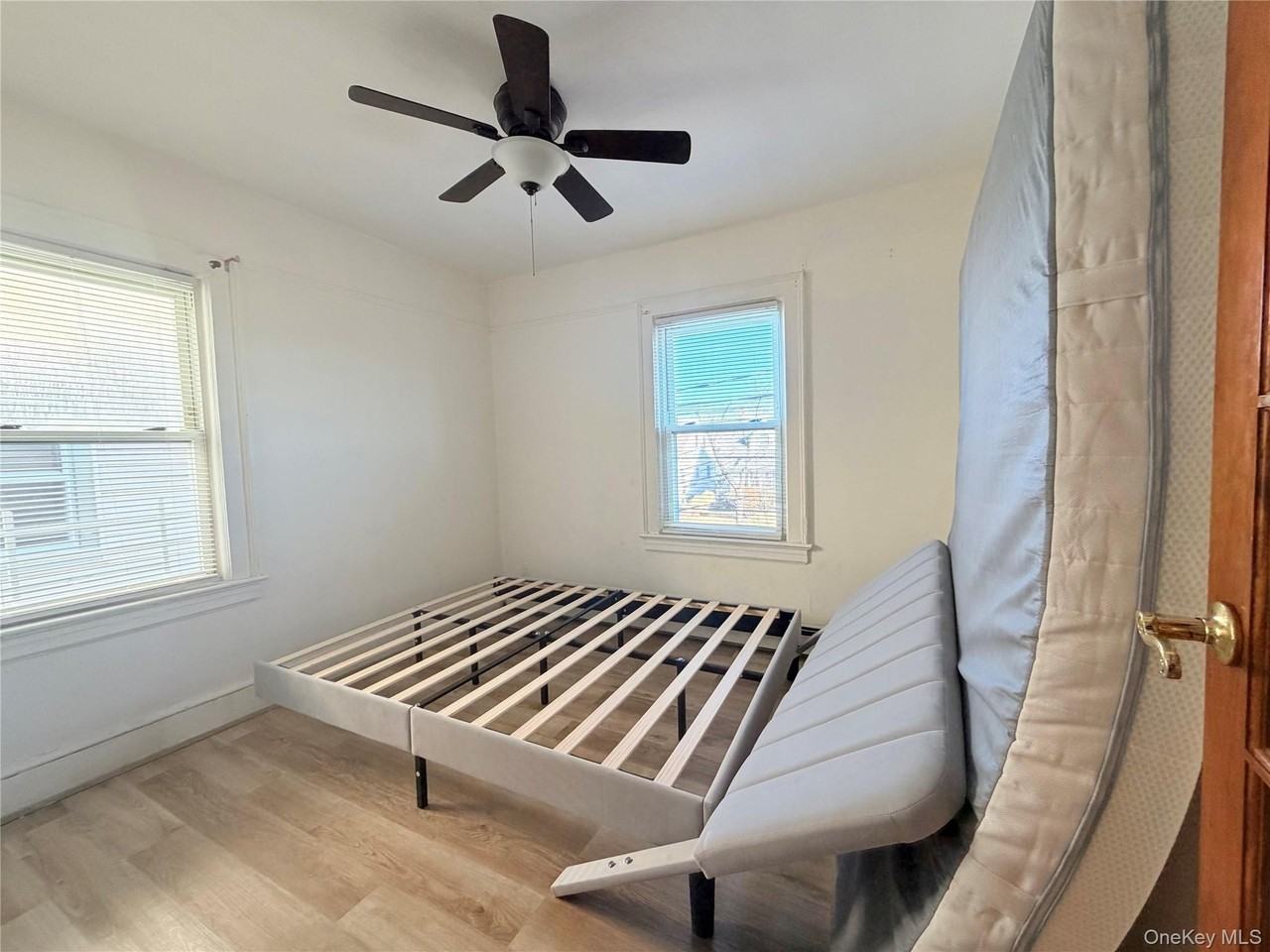 206 Cherry Ln 2nd Fl #2ndFL - Photo 6 of 10