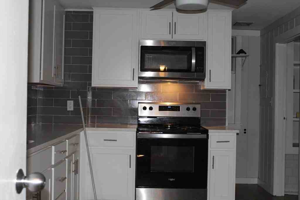 81 Town St Unit 2 #2 - Photo 4 of 6