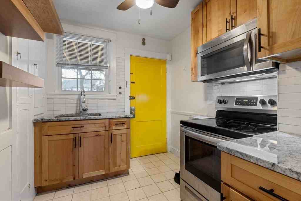 161 Florence St Apt 2 #2 - Photo 6 of 13