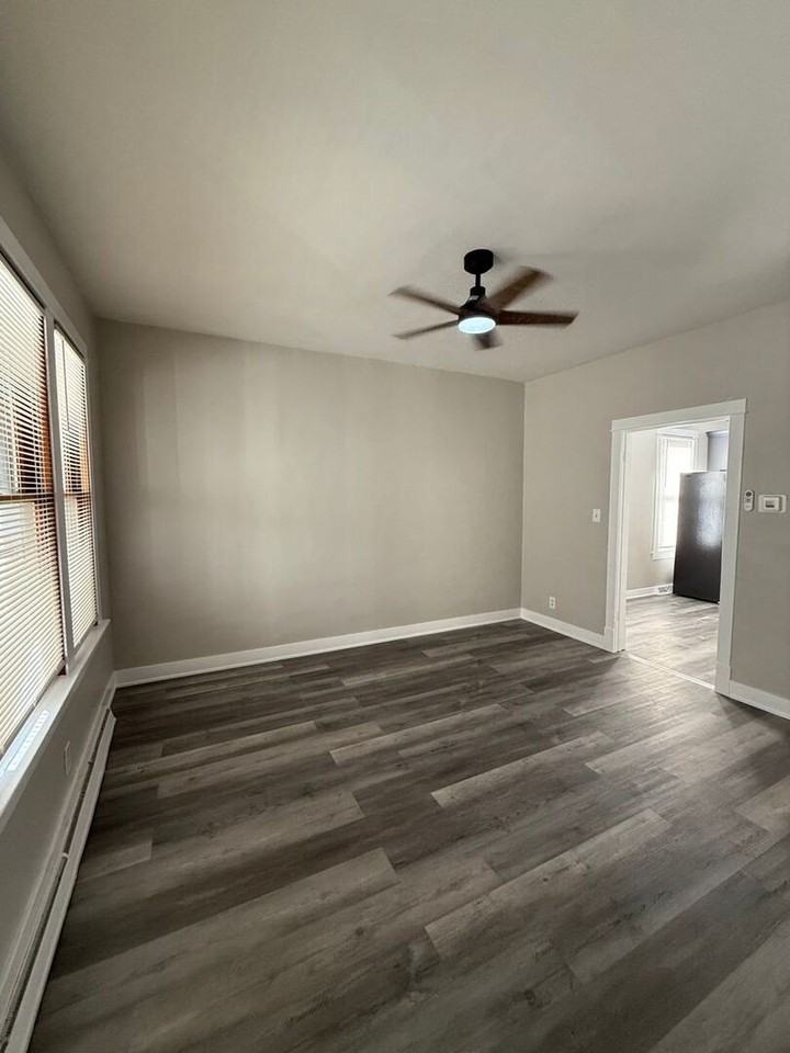 17842 Park Ave - Photo 5 of 11