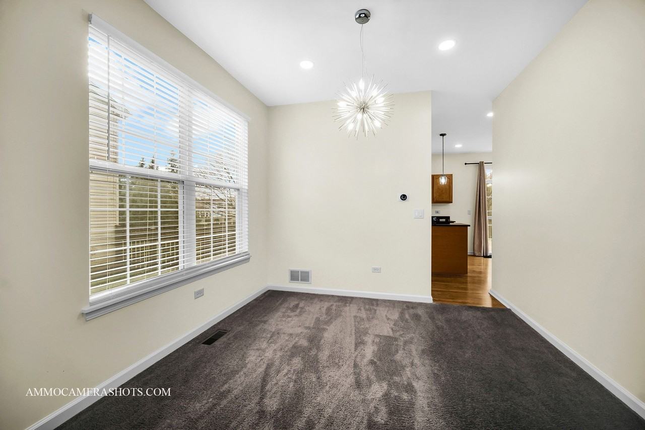 3107 Whitney Rd - Photo 7 of 44