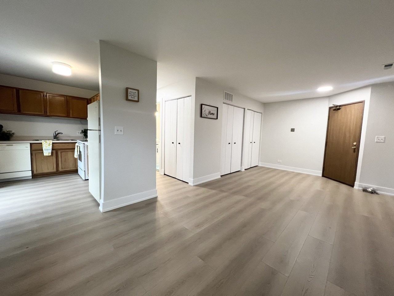 66 Gant Cir Apt D #D - Photo 3 of 23