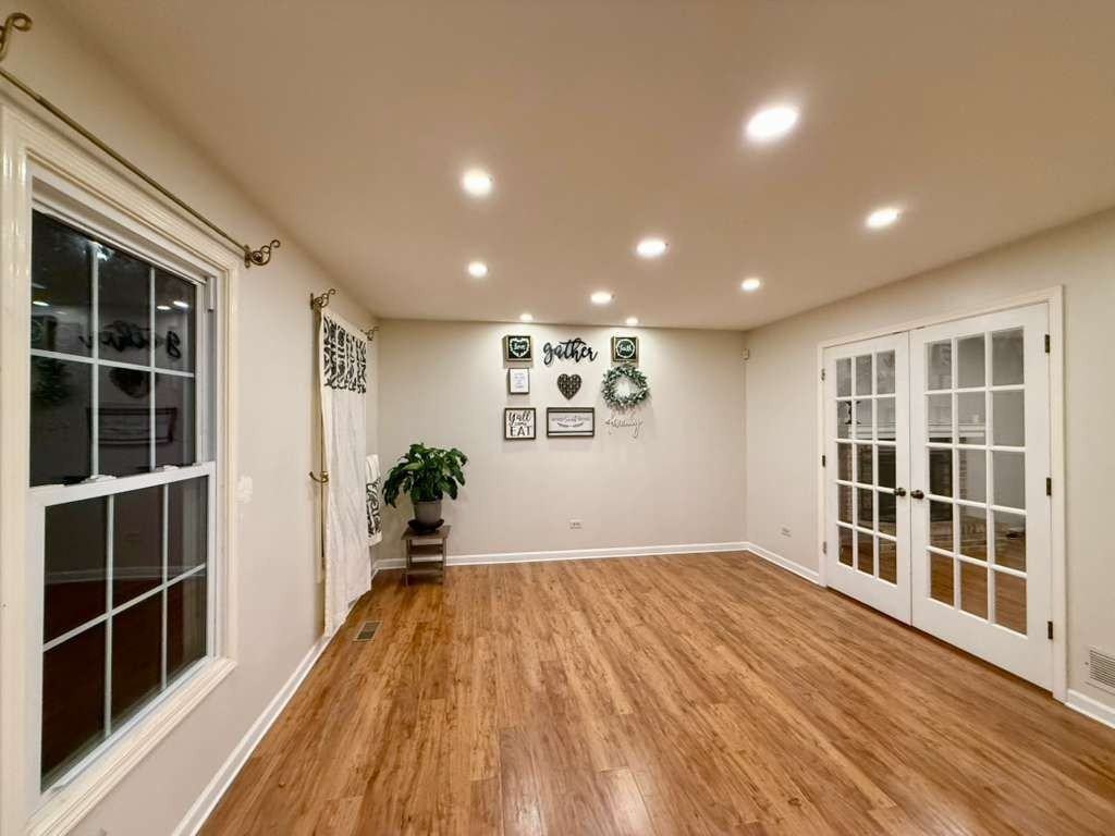 2071 Madison Ave - Photo 6 of 15