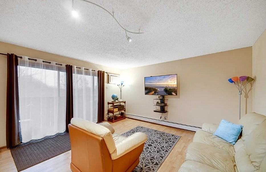 4 Echo Ct Apt 9 #9 - Photo 3 of 16