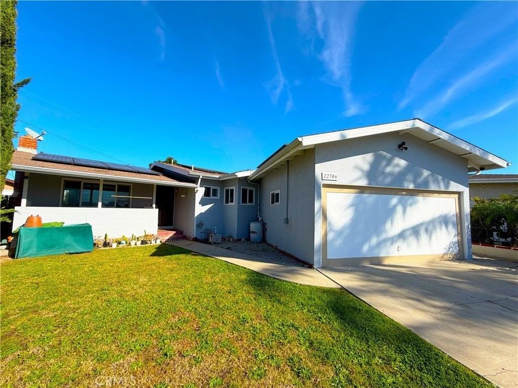 22706 Rashdall Ave - Photo 3 of 32