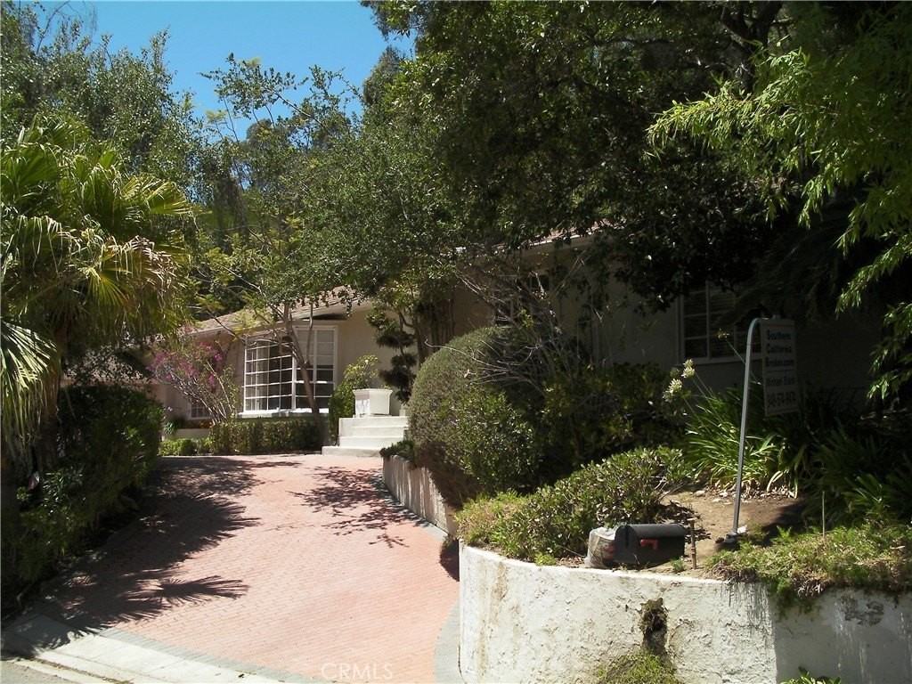 123 N Glenroy Ave - Photo 5 of 22