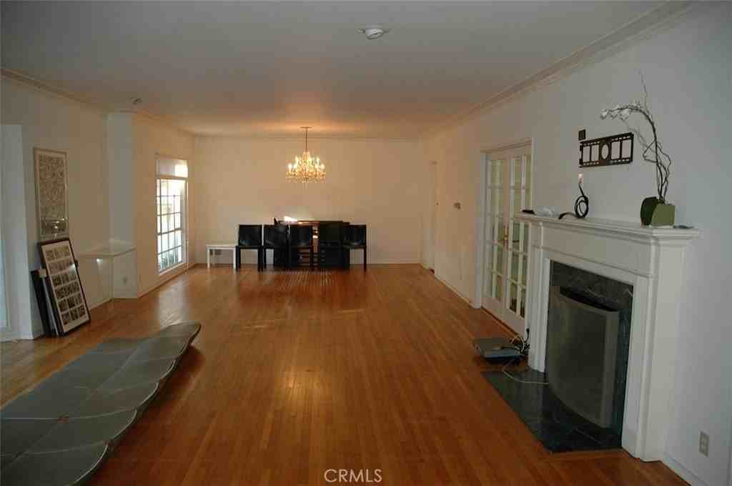 123 N Glenroy Ave - Photo 6 of 22