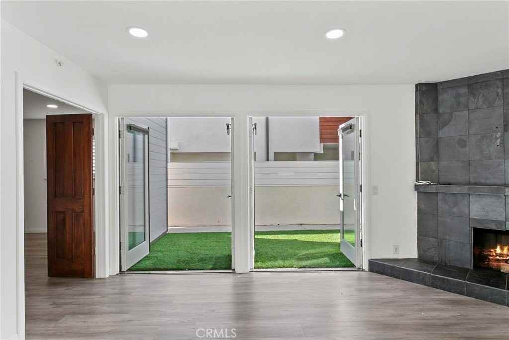 719 Marigold Ave - Photo 6 of 19