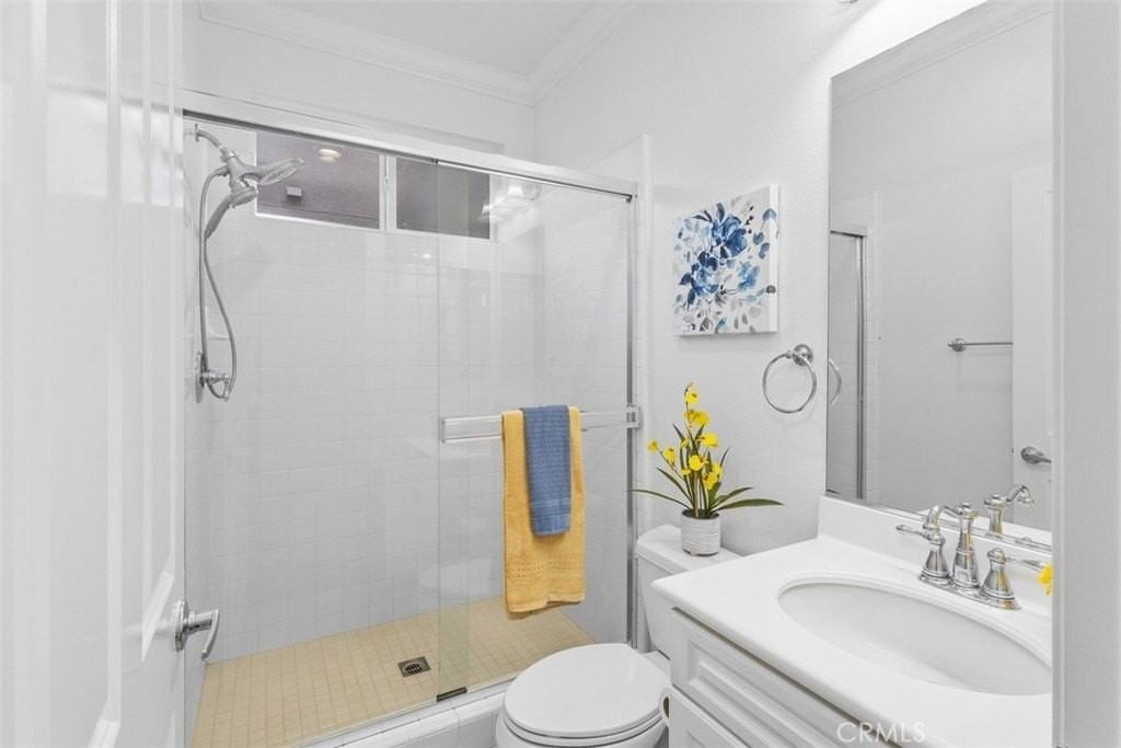 1496 Voyager Dr - Photo 5 of 50