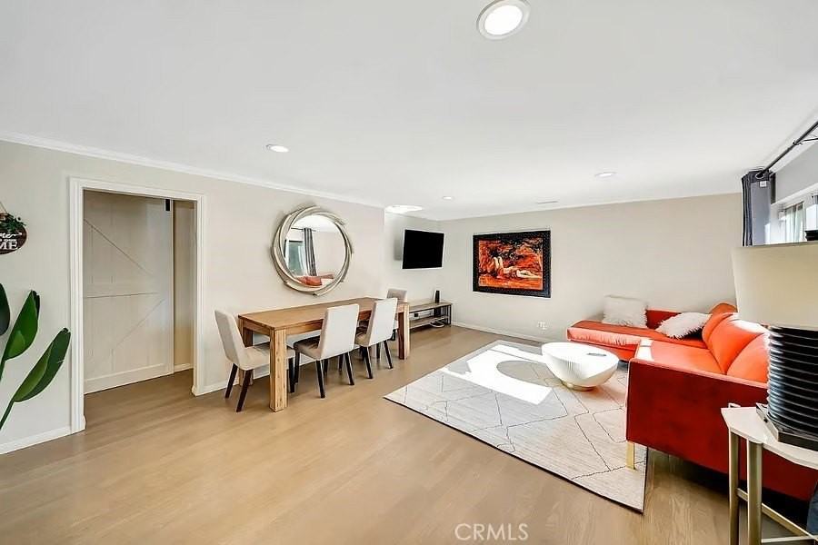 14143 Hatteras St - Photo 4 of 38