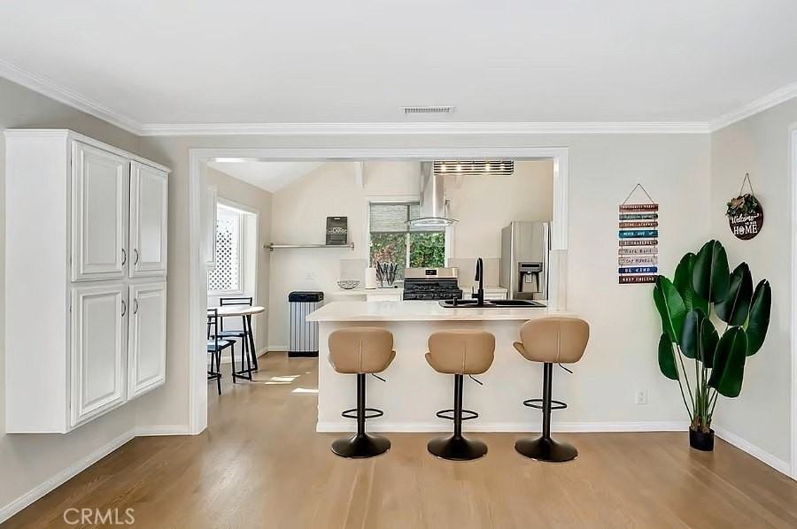 14143 Hatteras St - Photo 5 of 38