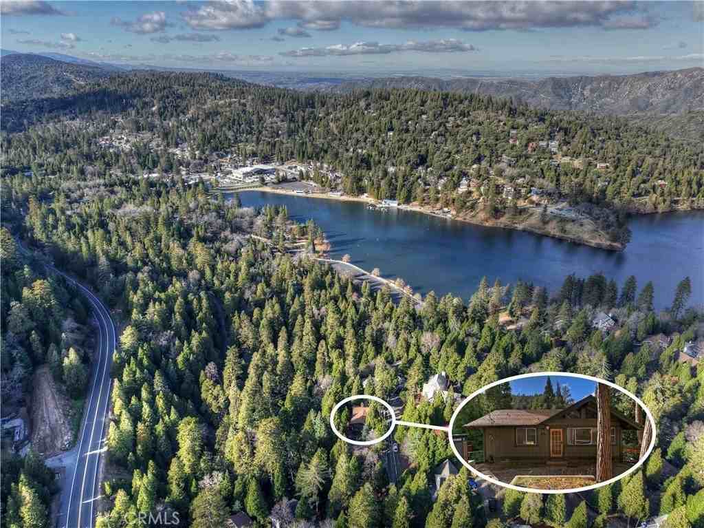 744 Bergschrund Dr - Photo 2 of 22