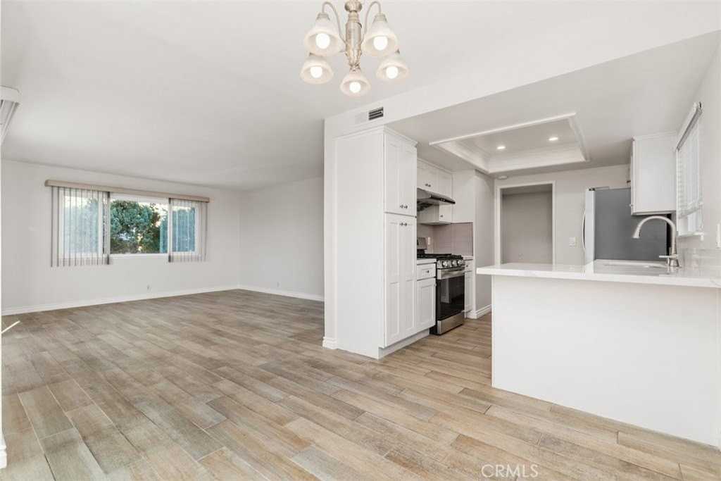 33811 Mariana Dr #B - Photo 5 of 11