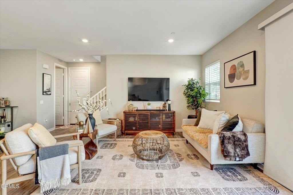 27027 Evening Sky Pl - Photo 4 of 31