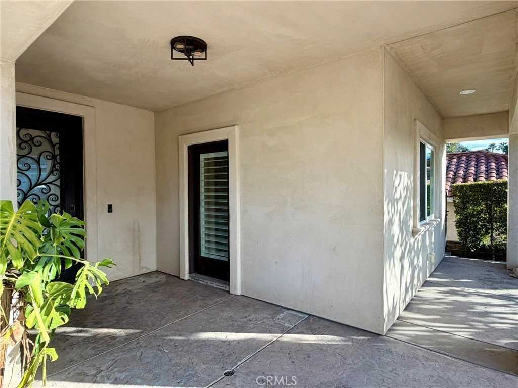 22380 Pin Tail Dr - Photo 3 of 49