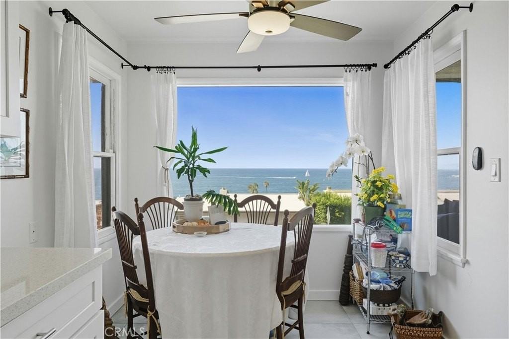 202 W Manchester Ave - Photo 3 of 21