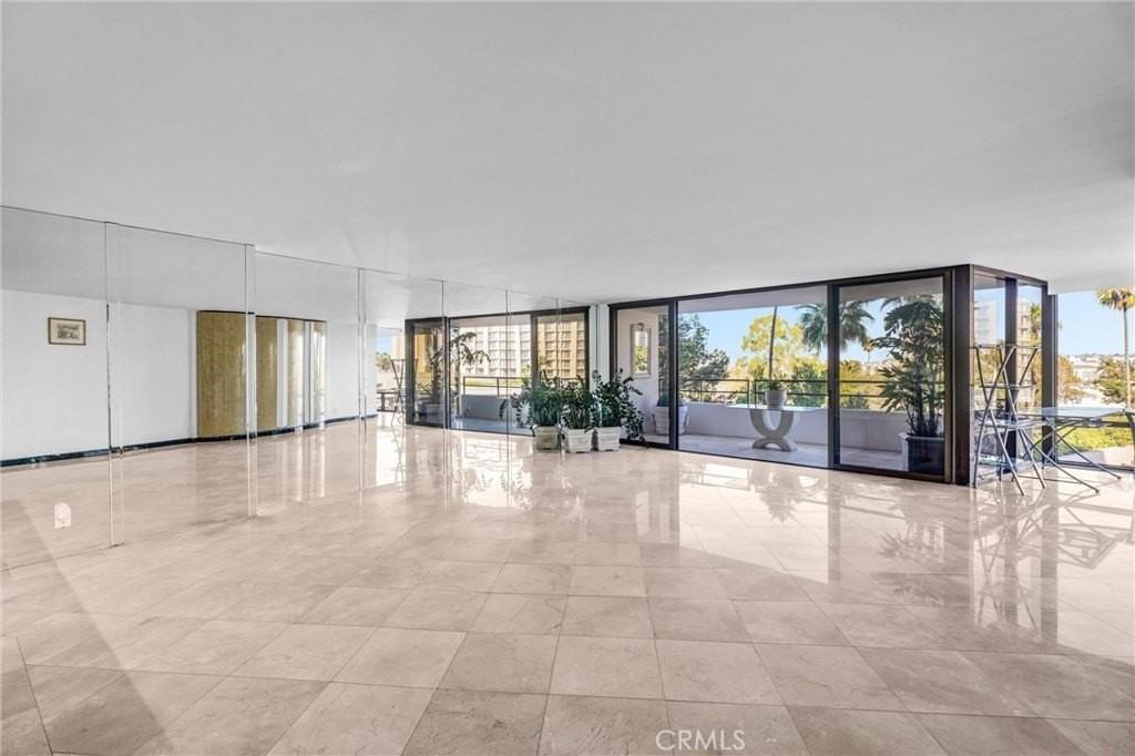 4337 Marina City Dr #149 - Photo 3 of 50