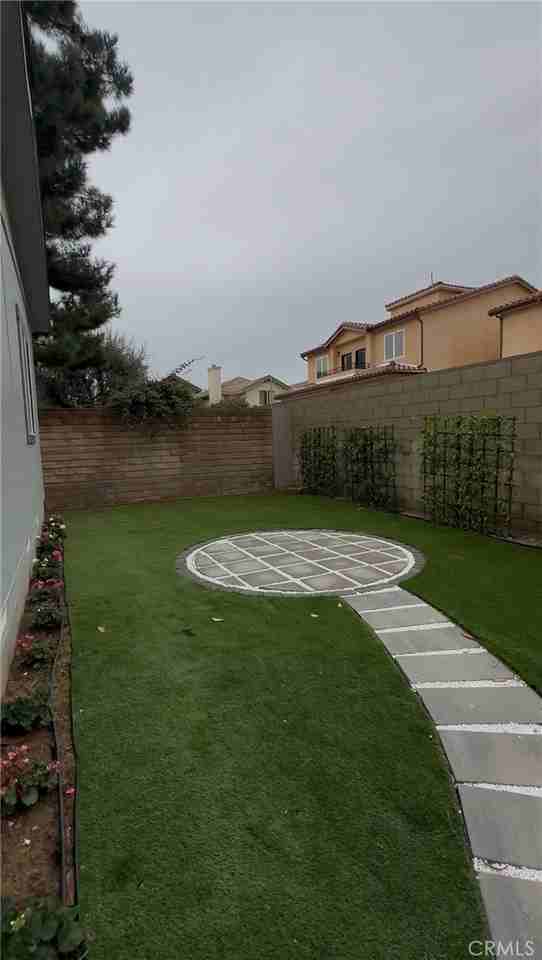 7317 Kelvin Ave - Photo 2 of 24