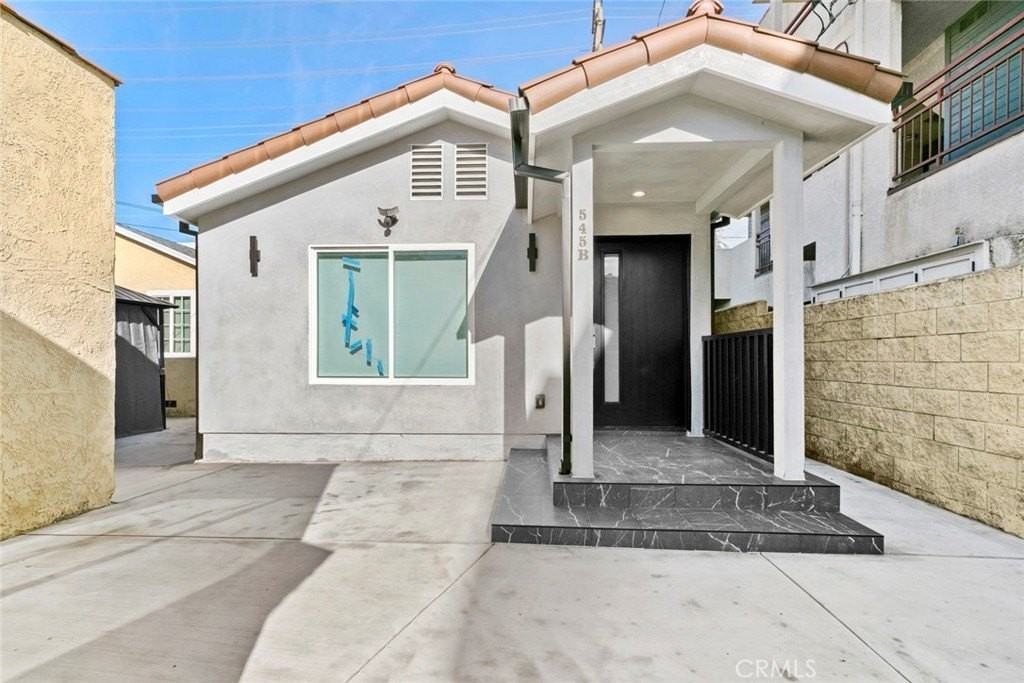 545 Ivy St #B - Photo 4 of 26