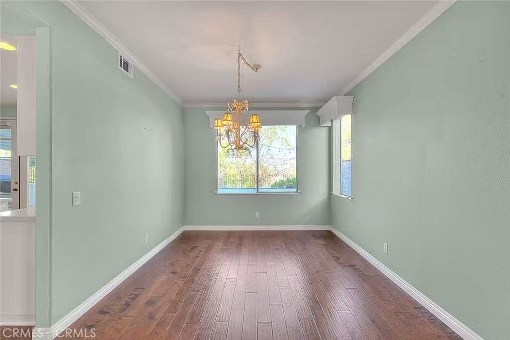 4570 Willow Bend Ct - Photo 3 of 17