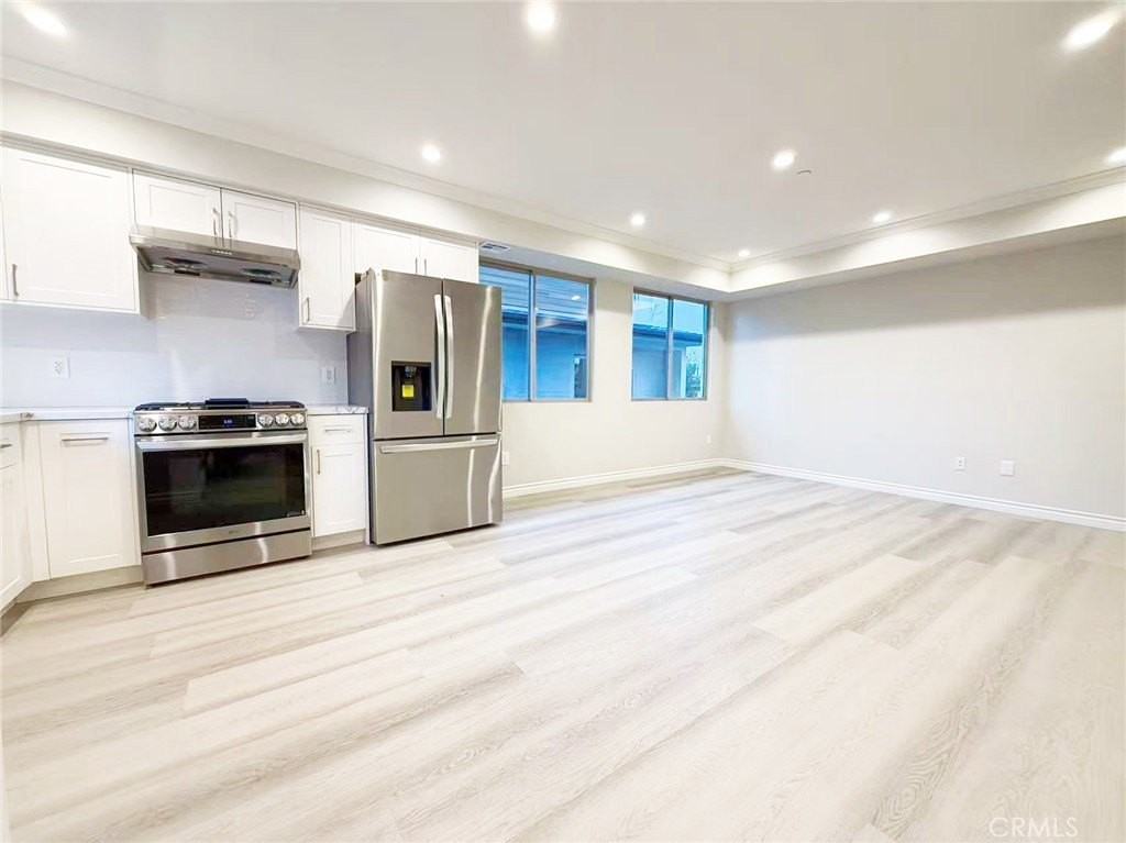 1038 e duarte rd - Photo 5 of 8