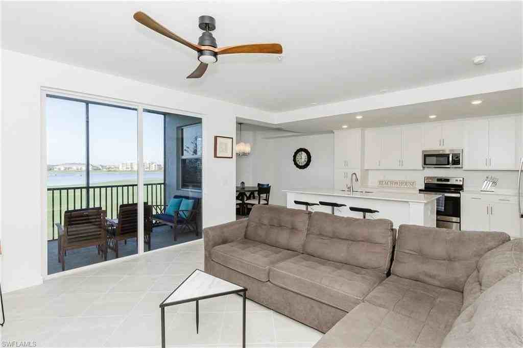 5715 Double Eagle Cir #4422 - Photo 7 of 50