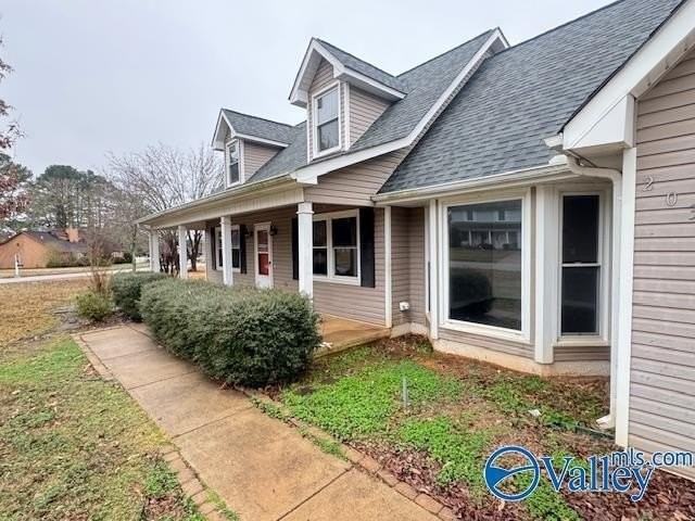 2034 Rosebury Ln Sw - Photo 3 of 39