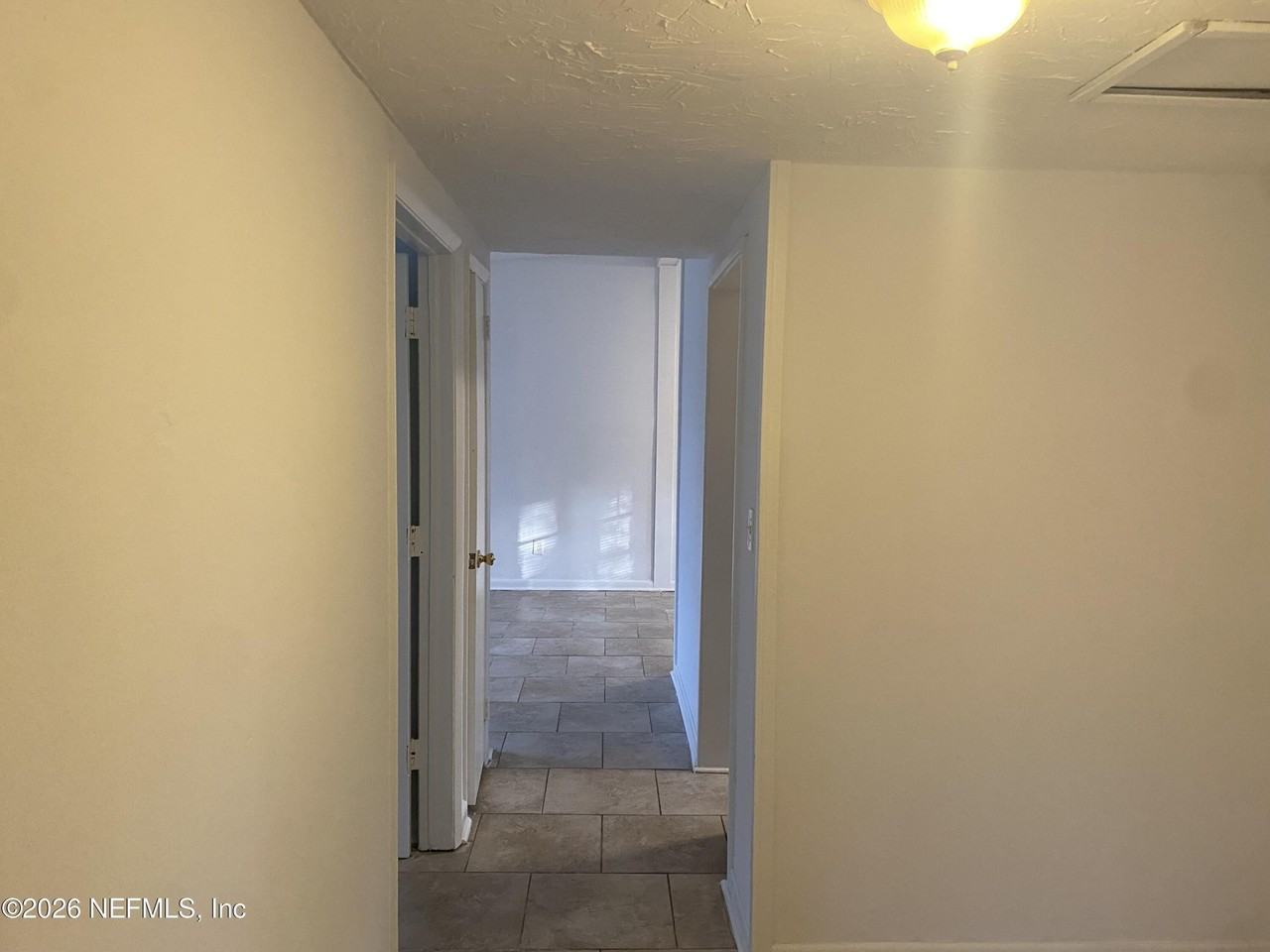 815 La Marche Dr - Photo 7 of 17