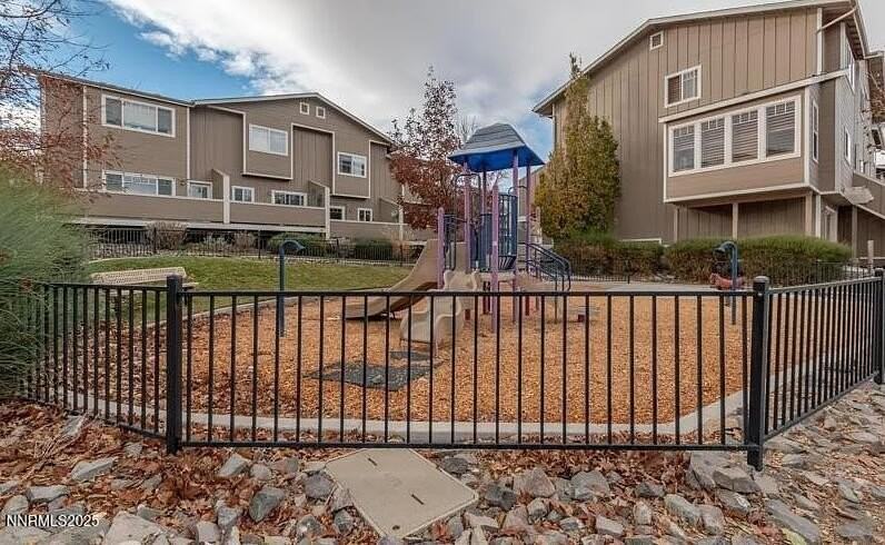 350 Andrew Cahill Ln - Photo 4 of 4