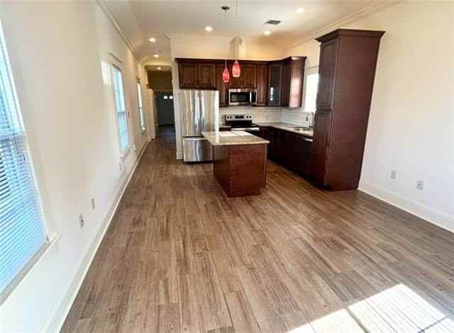 209 Highway Dr - Photo 3 of 12