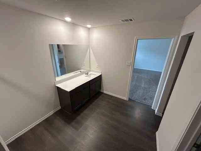 3061 Stradford Way - Photo 7 of 17