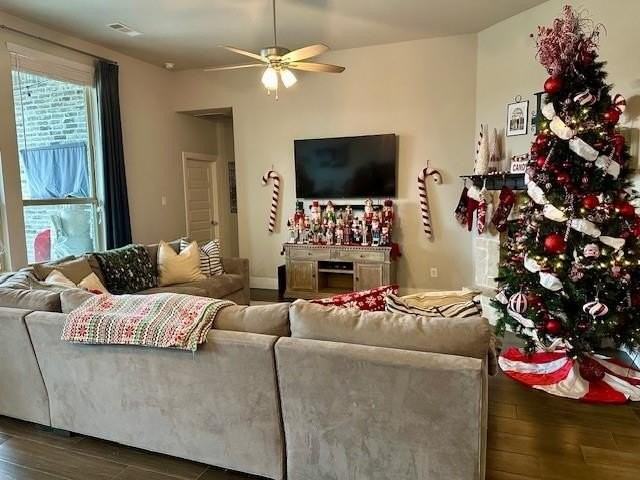 1916 Quail Ln - Photo 2 of 6